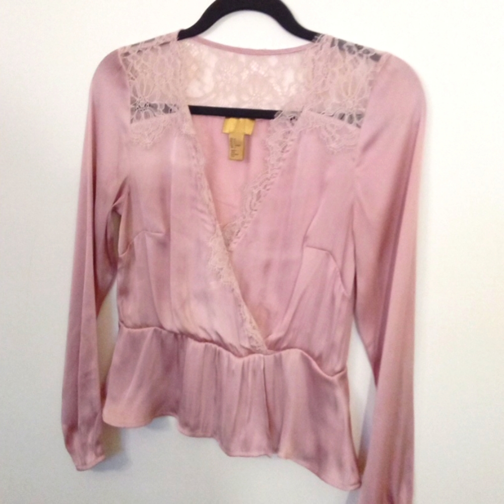 H&M Gold Label Women's Pink Silk Feel Peplum Blouse Lace Details Size 4